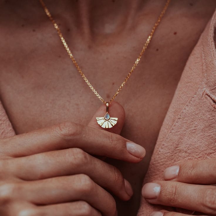 Pendant Necklace