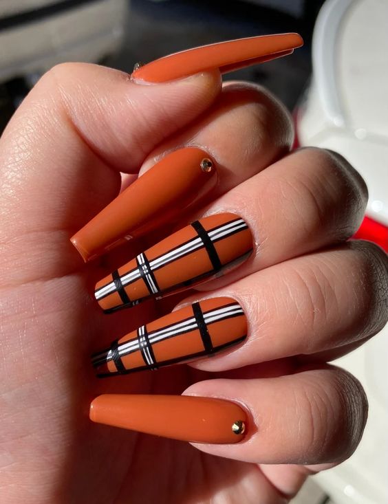 Plaid Orange And Black Nails7