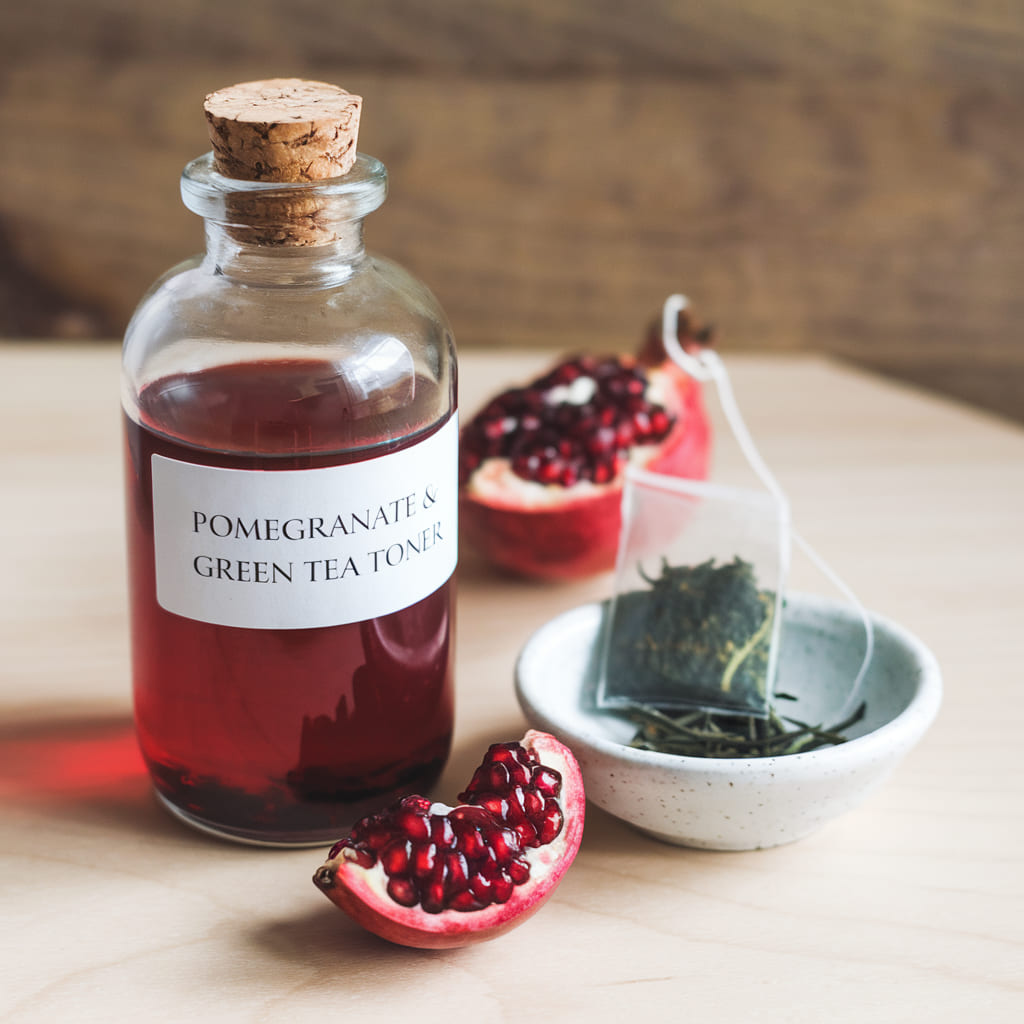 Pomegranate and Green Tea Toner