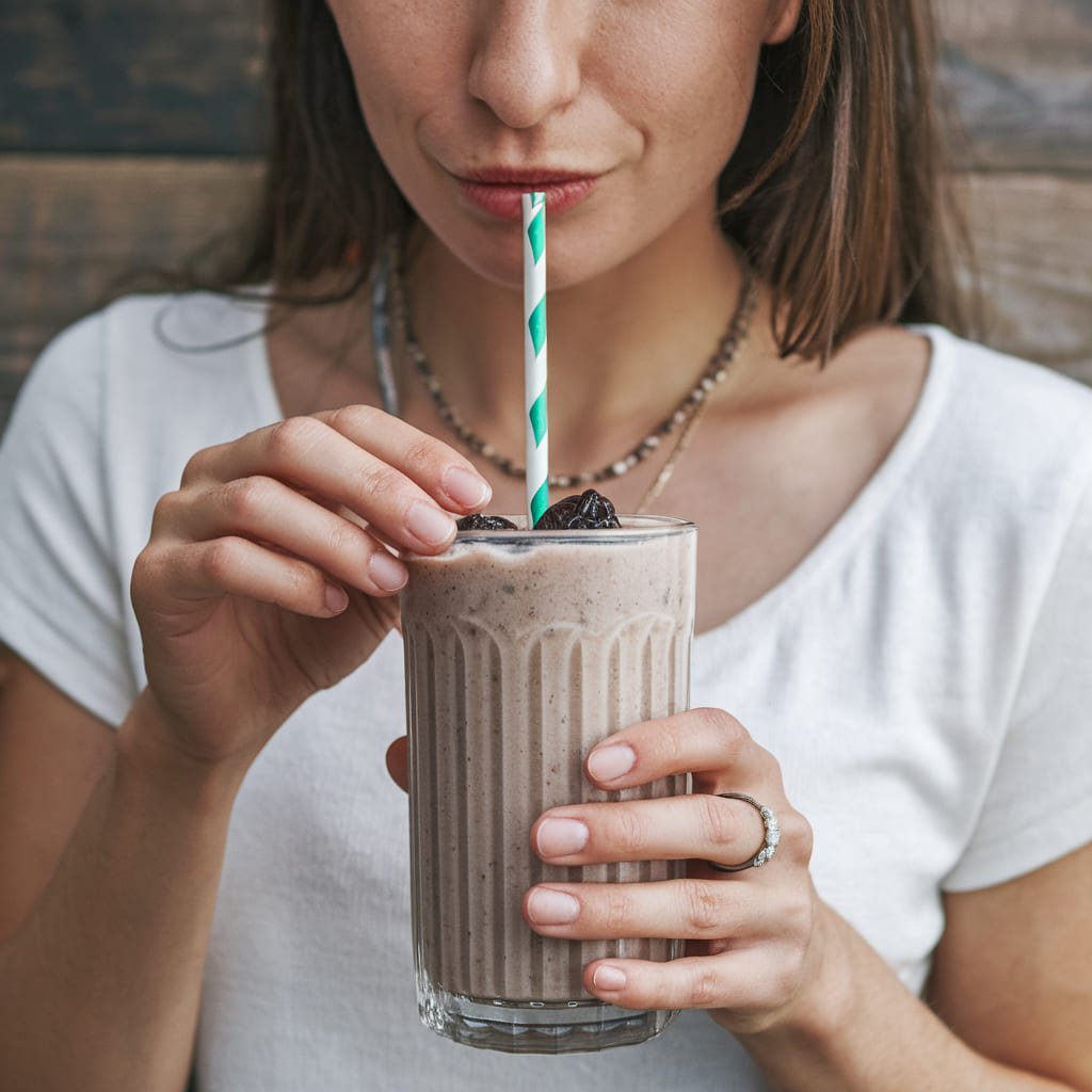 Prune Glow Smoothie
