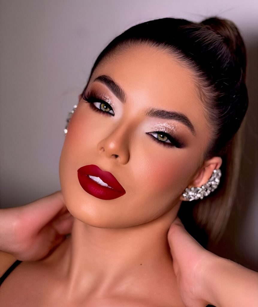 Romantic Red Makeup Looks