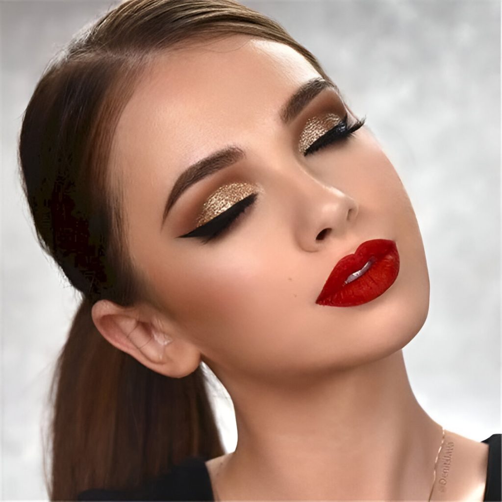 Romantic Red Makeup Looks
