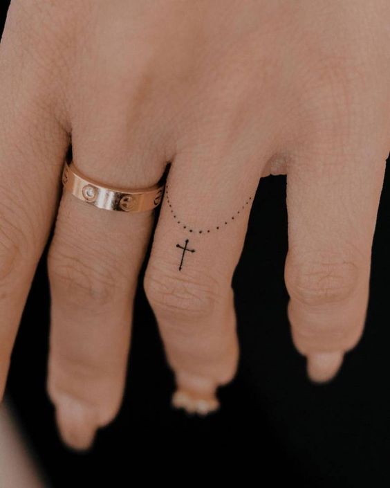 Rosary Finger Tattoos