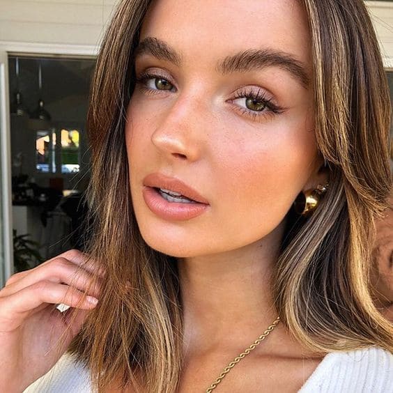 Sheer And Clear Makeup Look