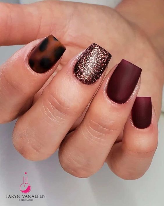 Shimmer Short Fall Nail Ideas1