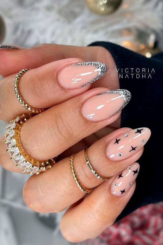 Shiny Glitter French Tips7