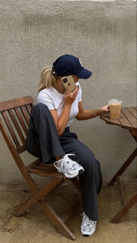 Simple Sporty Style