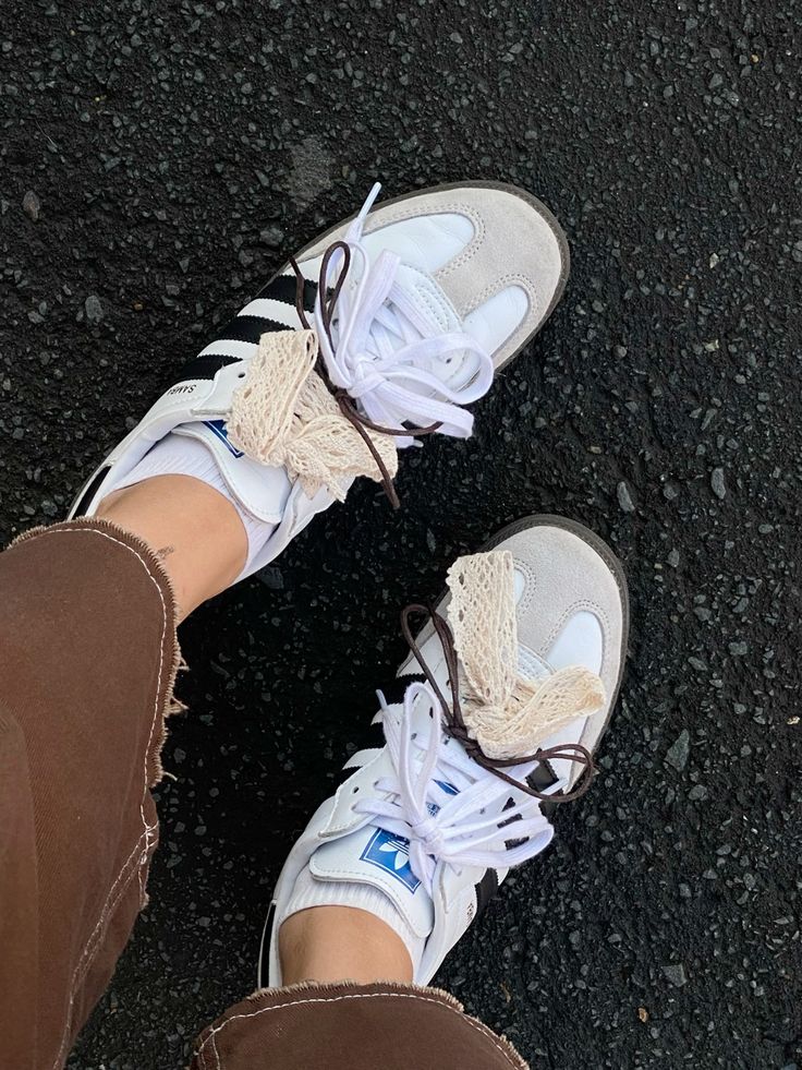 Slim Retro Sneakers