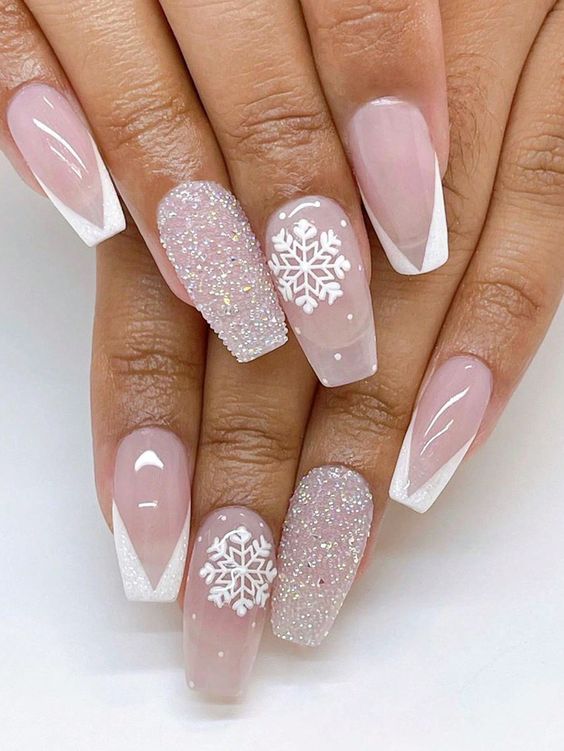 Snowflake White Nails7