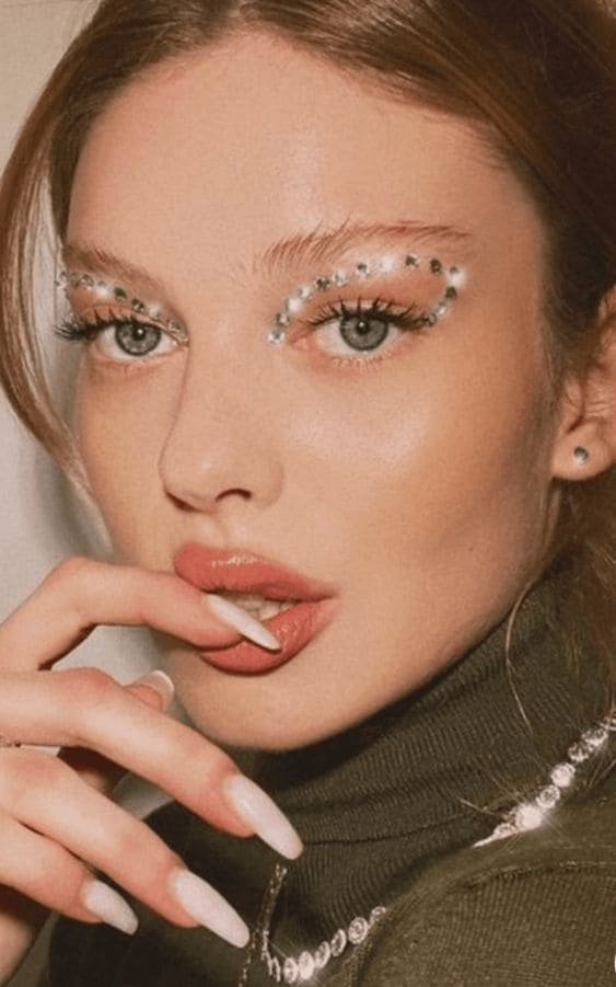 Sparkling Gemstone Look