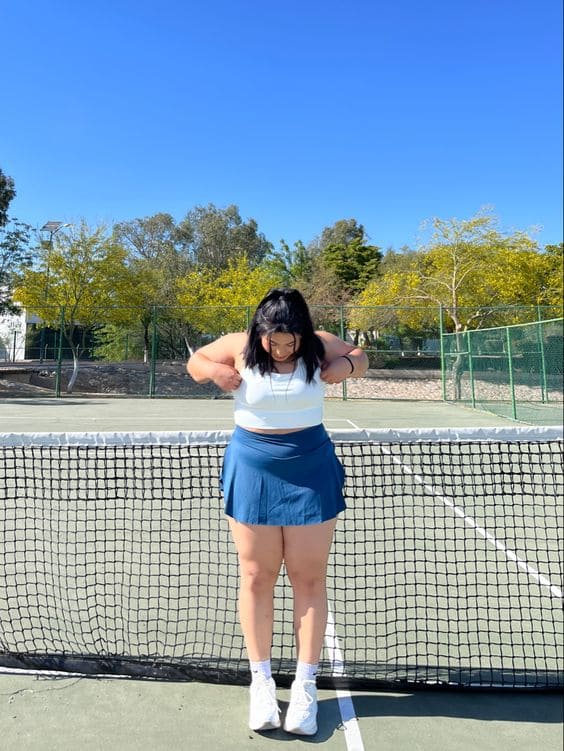 Sporty Looks For Midsize