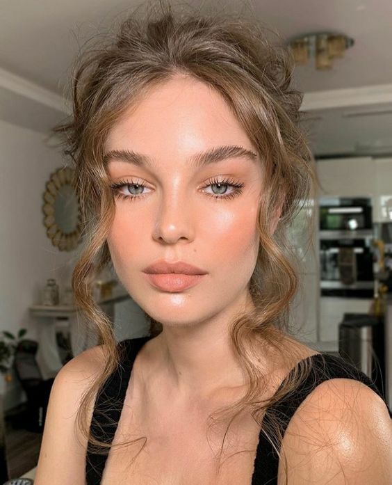 Super Dewy Makeup