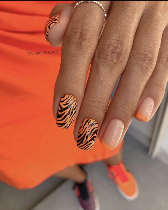 Tiger Nail Art7