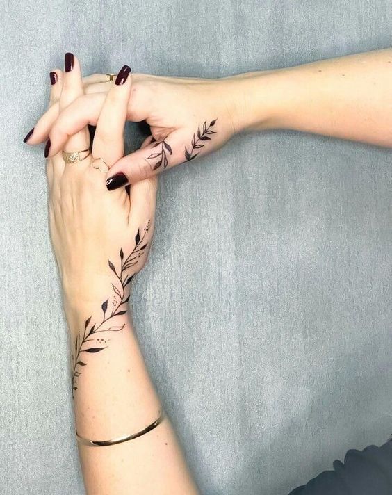 Wrapping Vine Inks On Finger