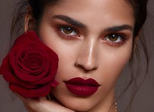 Alluring Makeup Tips for Different Lip Shapes to Enhance Your Look