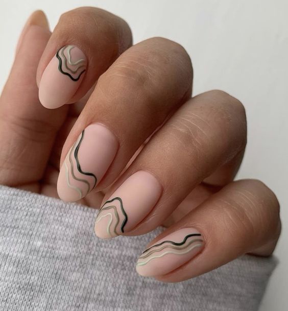 Abstract Matte Manicure1