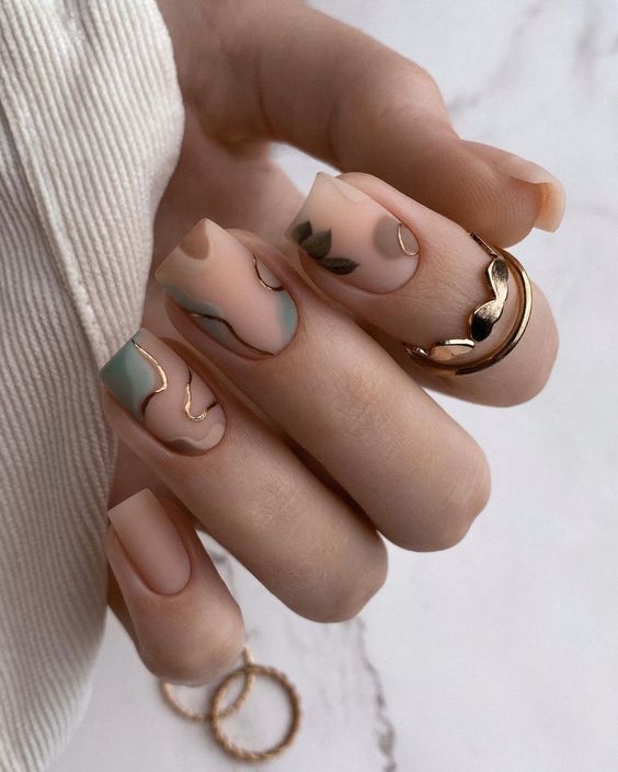 Abstract Matte Manicure