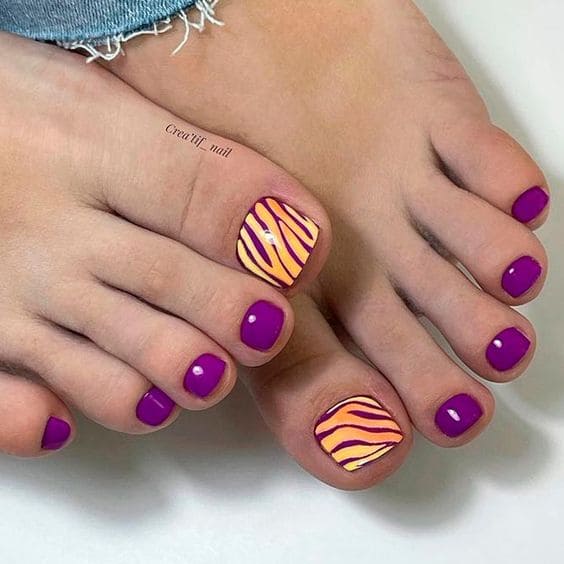 Animal Print Toe Nails