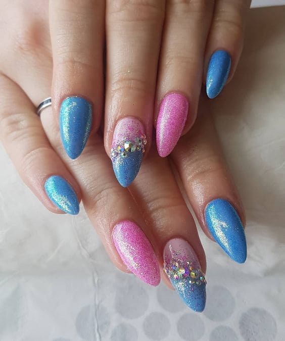 Aurora Mani