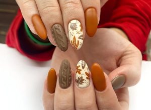 50+ Simple Autumn Nail Designs To Get As The Leaves Fall