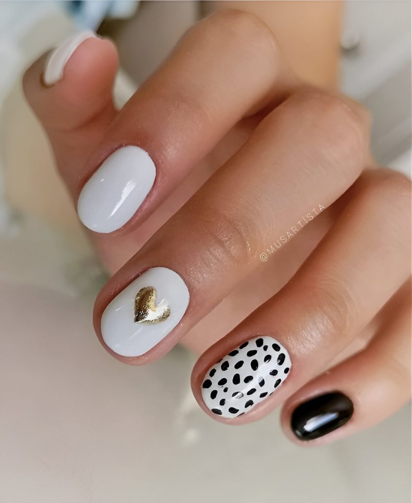  Black And White Nails With Hearts
