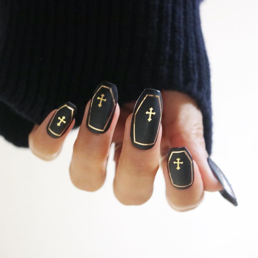 Black Coffin Nails