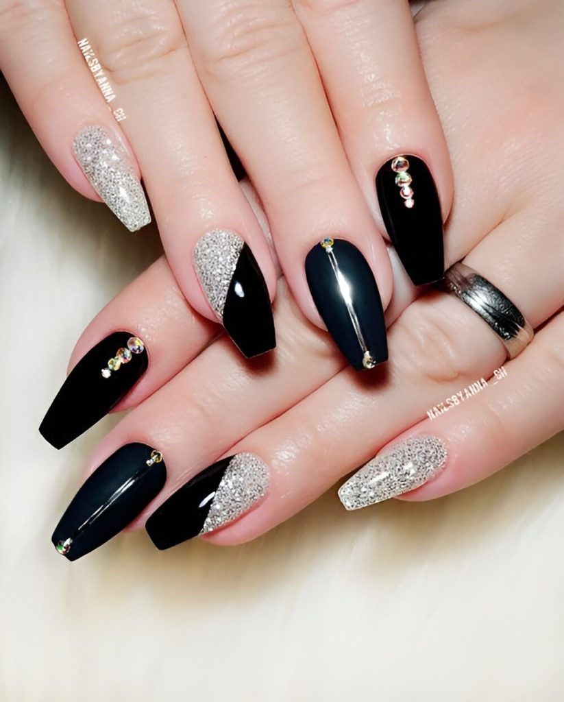 Black Glitter Nail Designs
