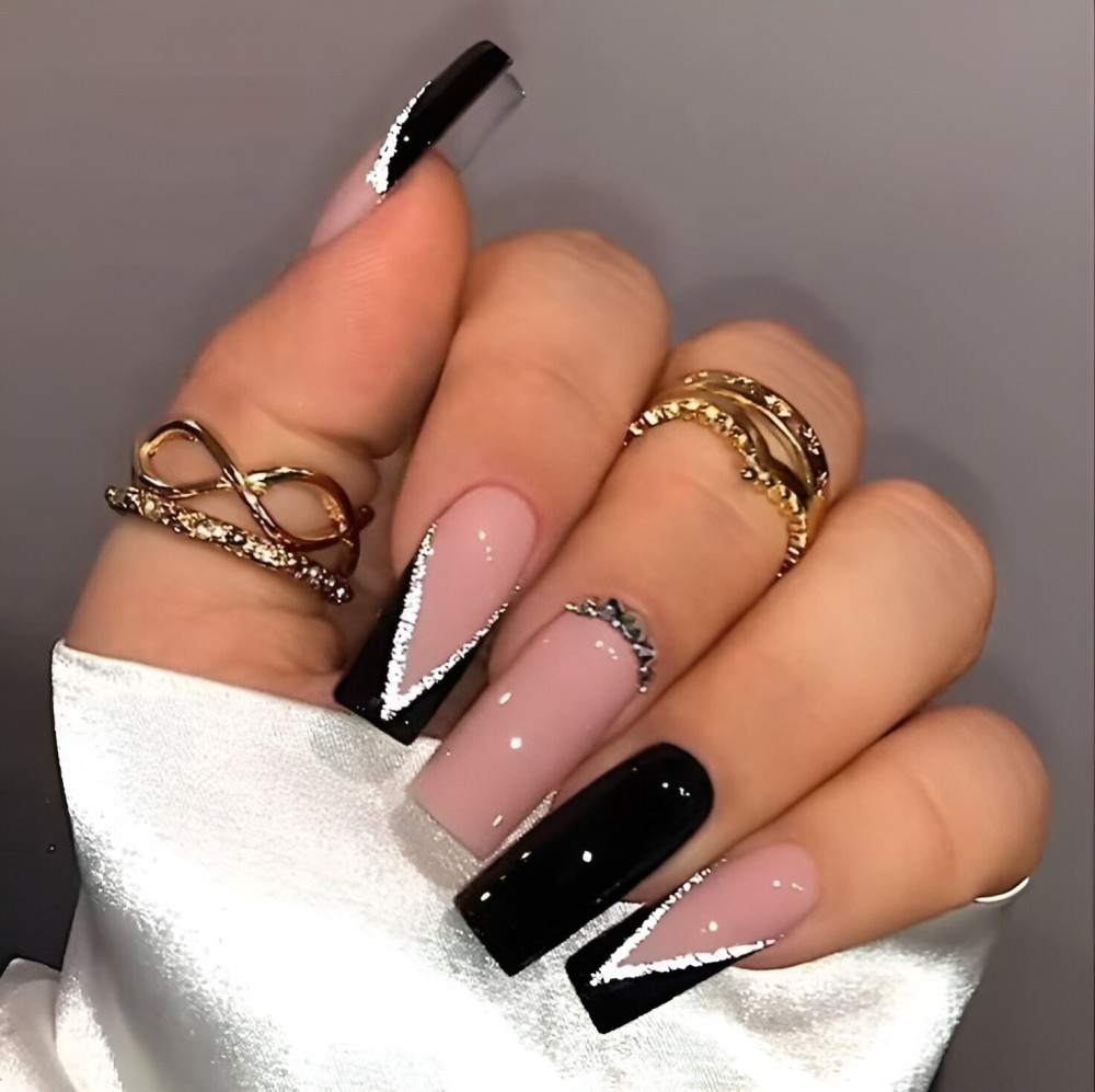 Black Glitter Nail Designs