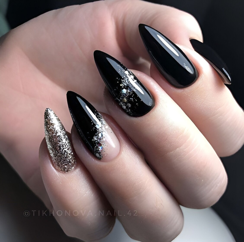 Black Glitter Nail Designs