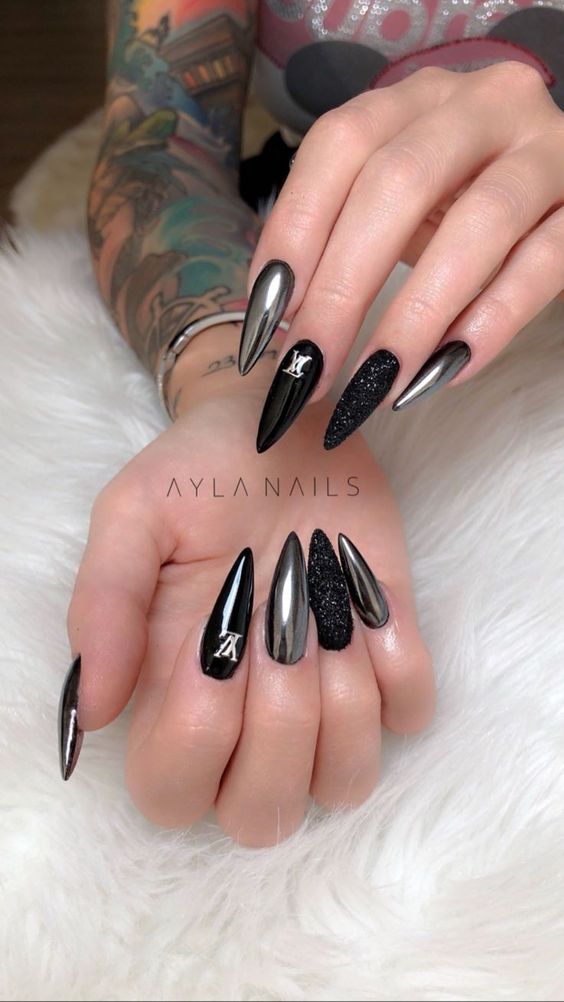 Black Mirror Chrome Nails