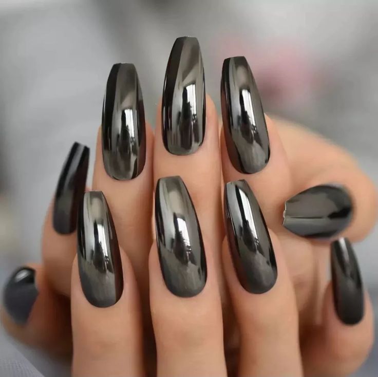 Black Mirror Chrome Nails