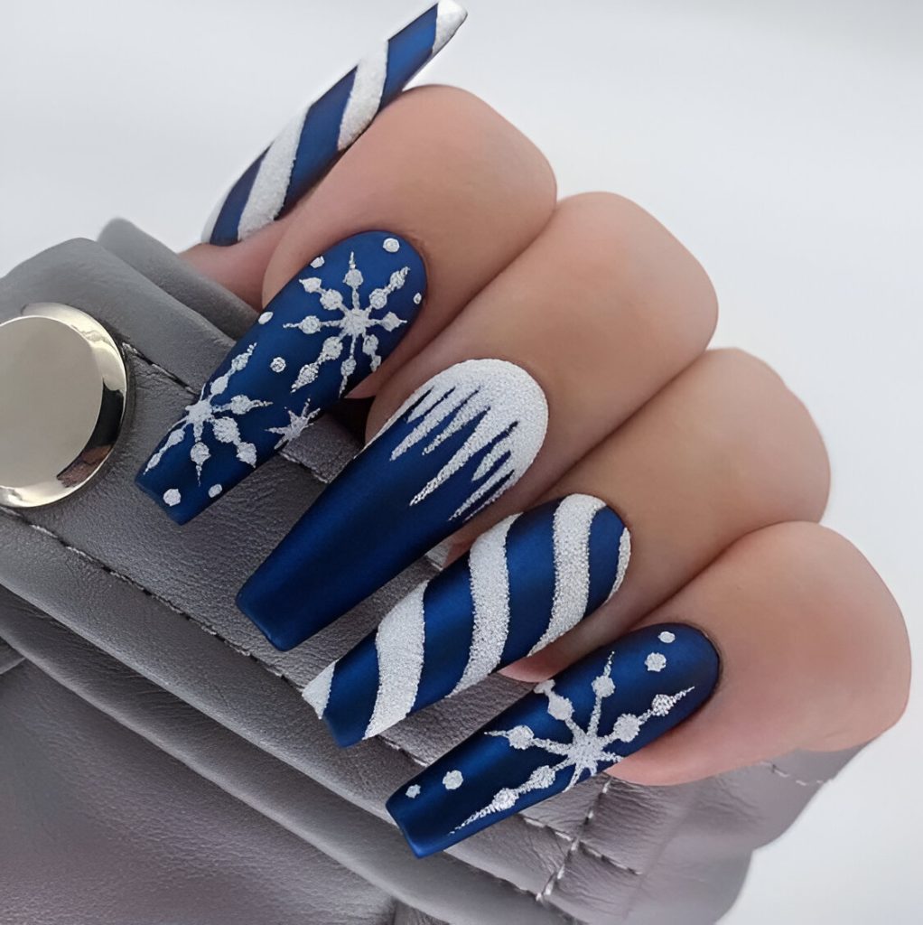  Blue Christmas Nail Designs