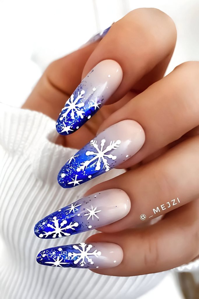  Blue Christmas Nail Designs