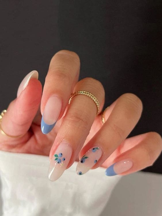 Blueberry Mani