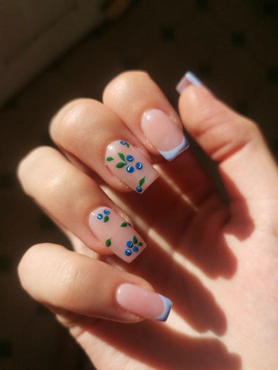 Blueberry Mani