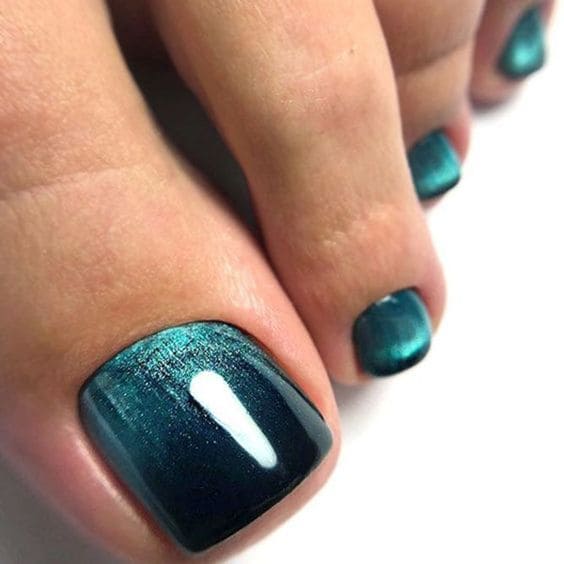 Cat Eye Pedicure
