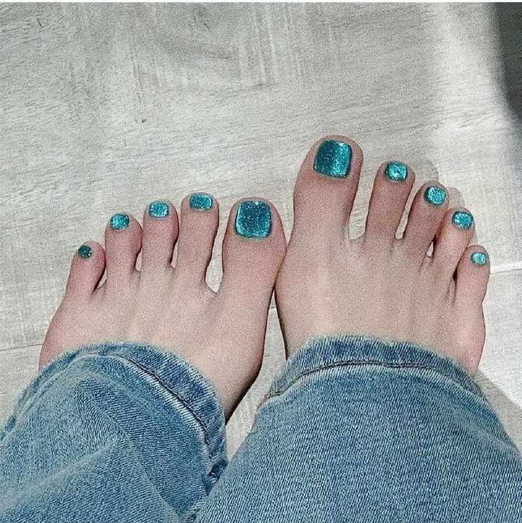 Cat Eye Pedicure