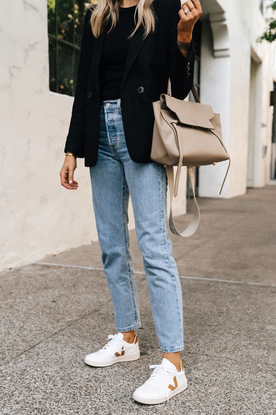 Chic Blazer Outfits For Women