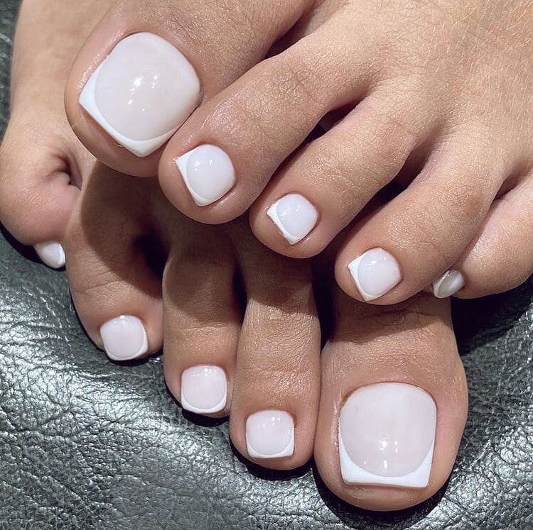  Classic White