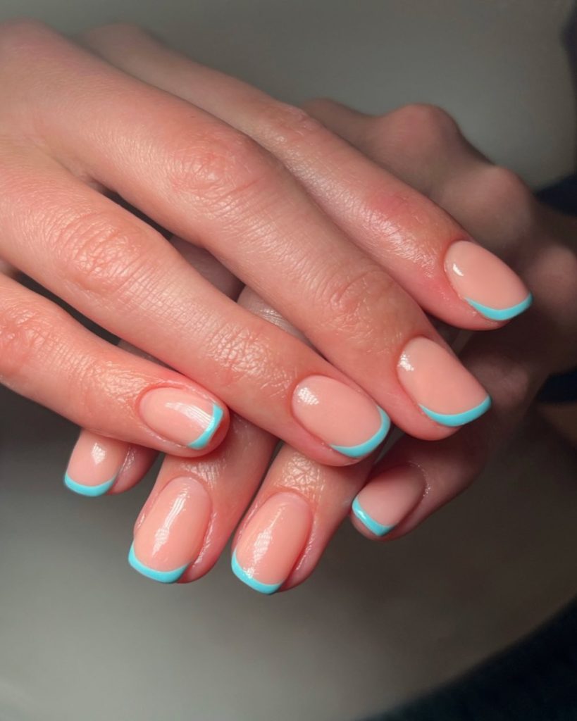 Classy Short French Manicure