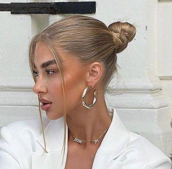 Clean Girl Bun Hairstyles