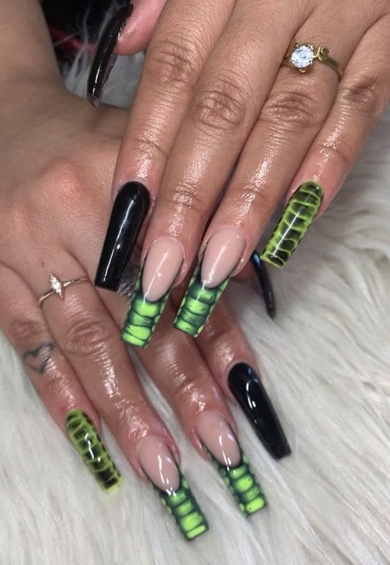 Croc Mani