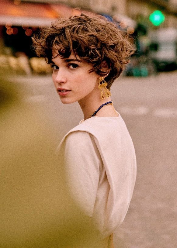 Curly Dark Brown Pixie Bob