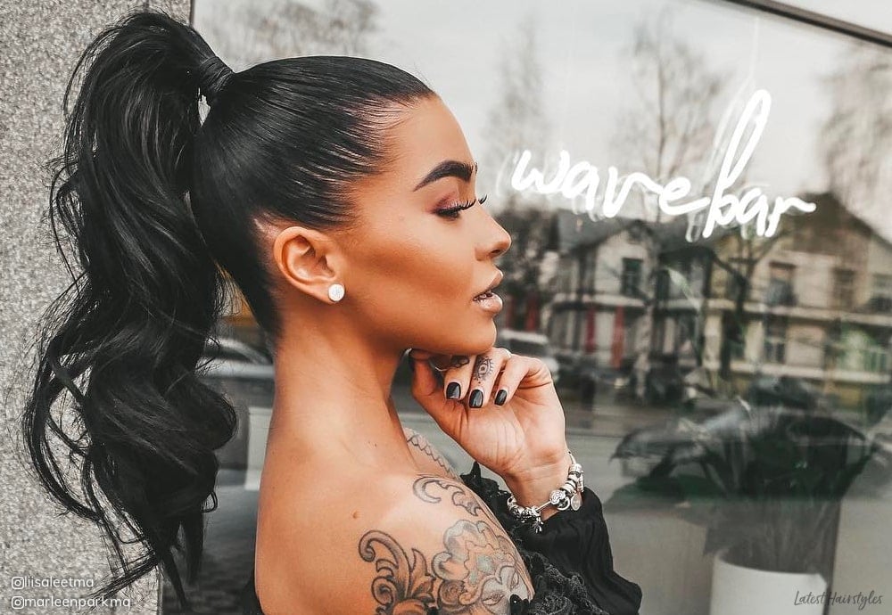 Curly High Pony