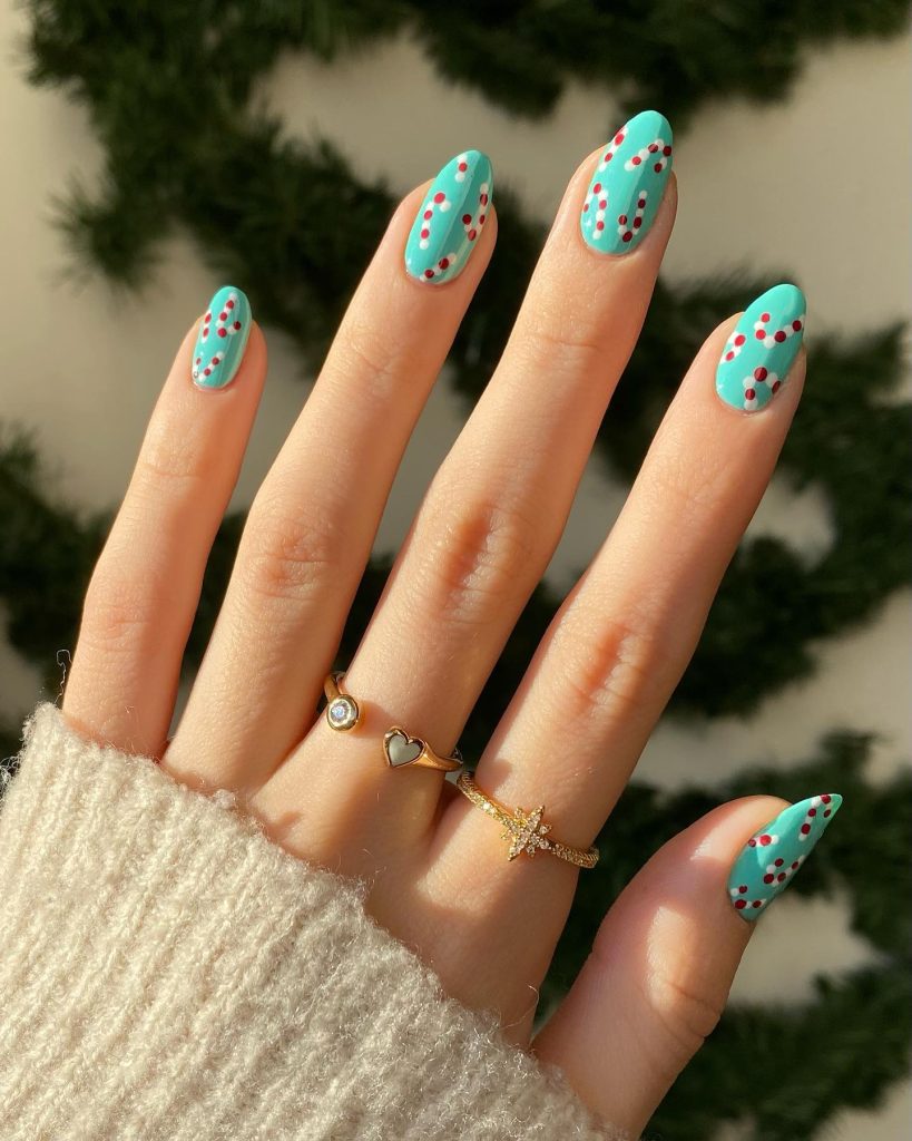 Cute Christmas Nail Art Designs
