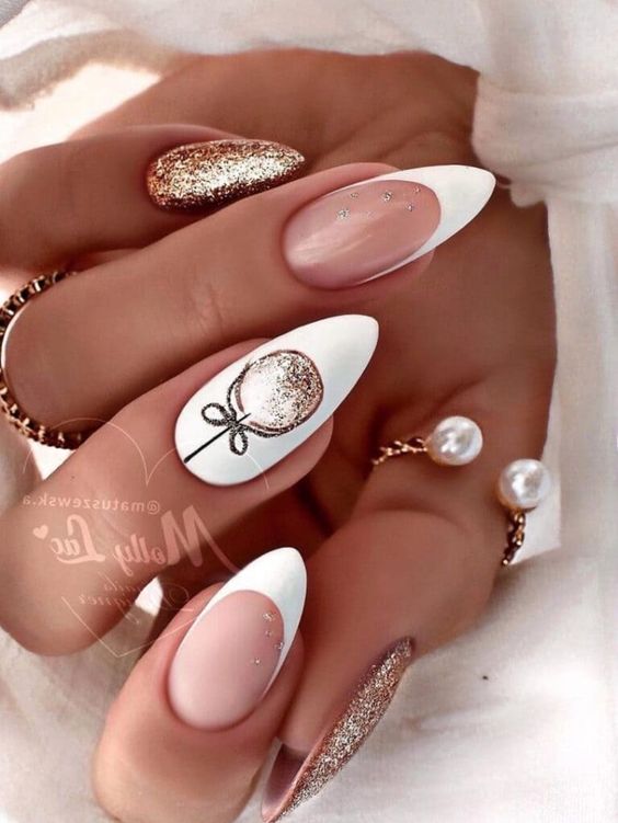  Cute White Christmas Nails