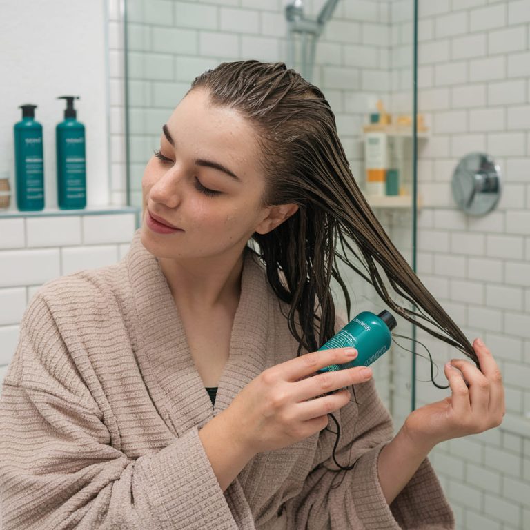 DIY Remedy for Hair Growth Using Green Pepper