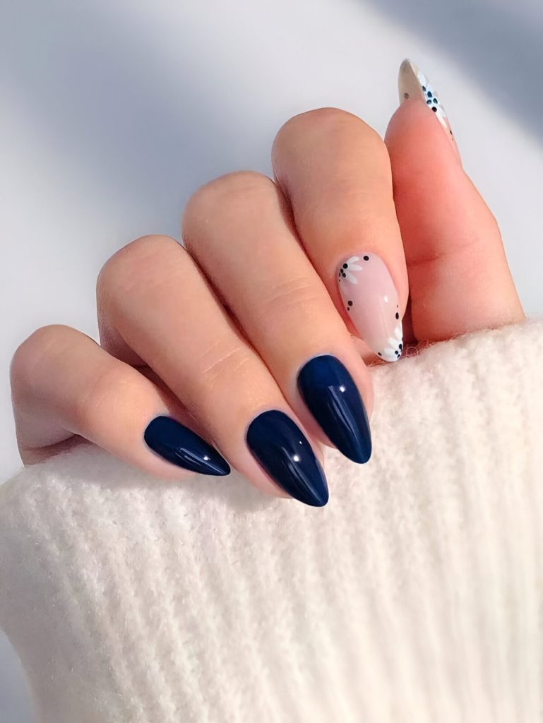  Dark Blue Almond Nails