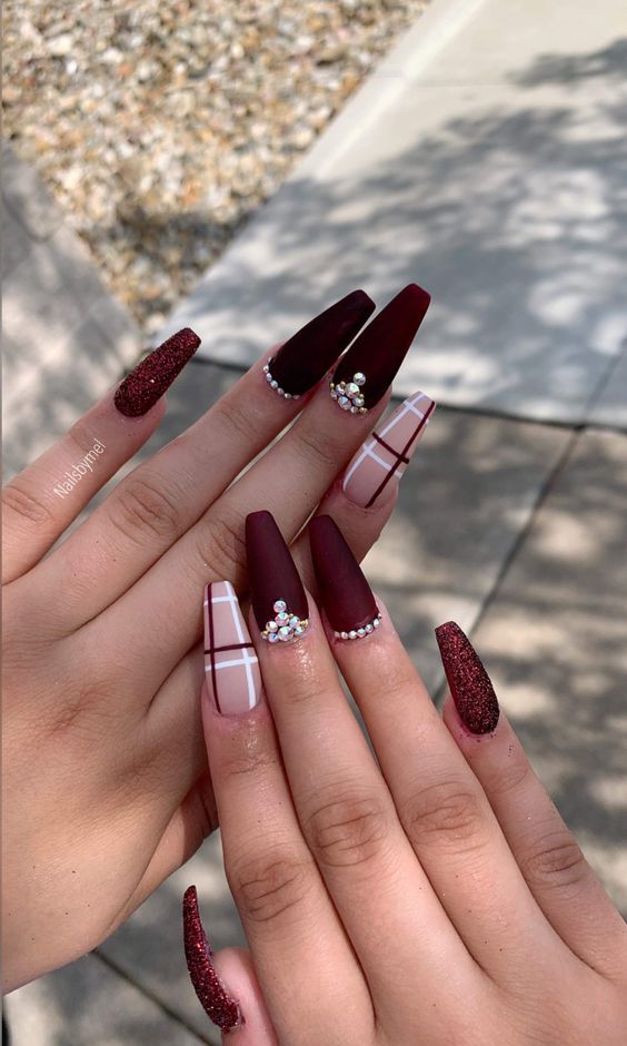 Dark Winter Nails
