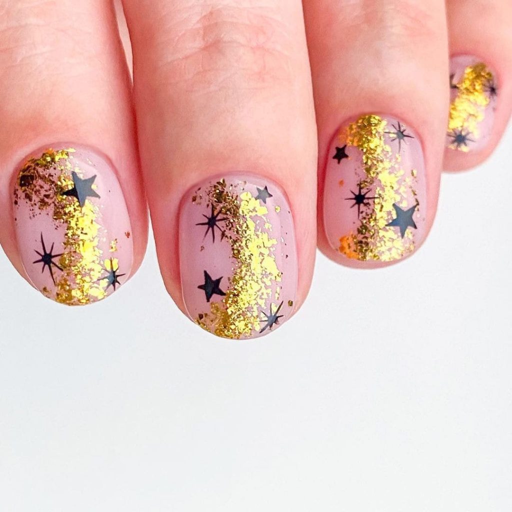 Dazzling Short Nail Art